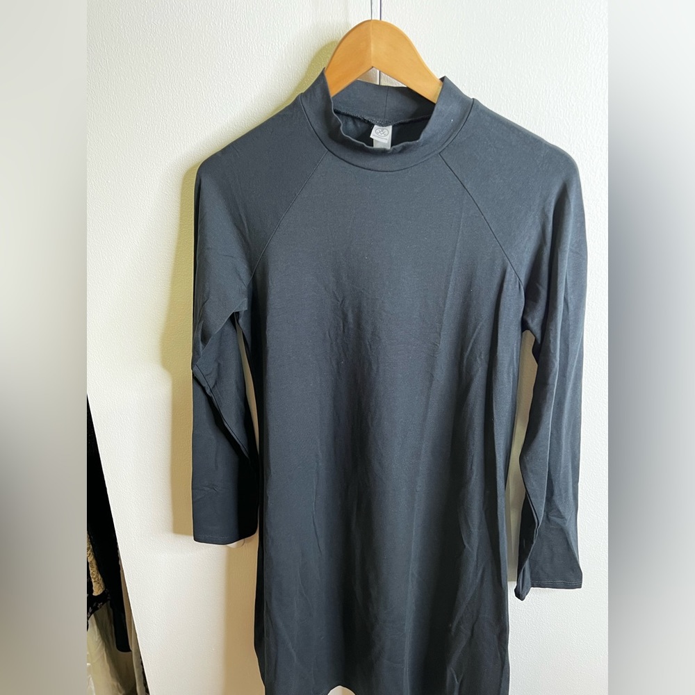 Mock neck long sleeve mini dress navy